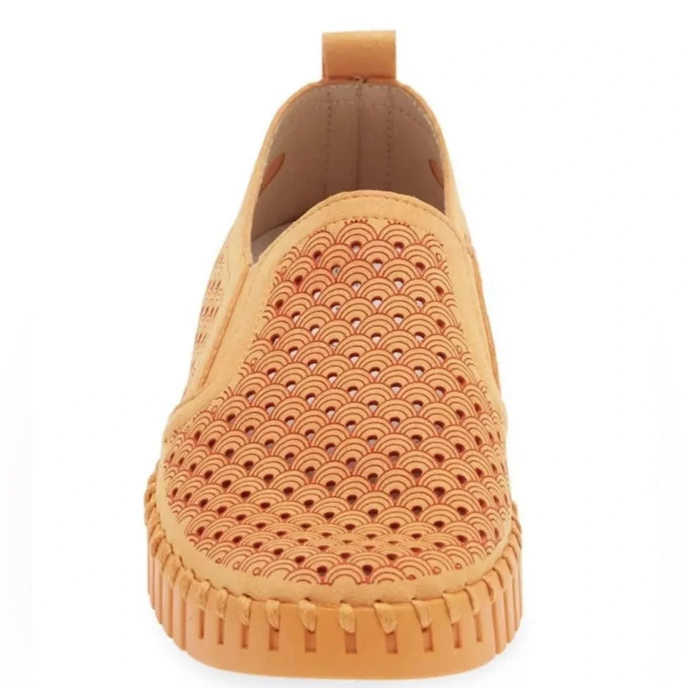 Isle Jacobsen Tulip flat Size: 42EU/ 11.5 US